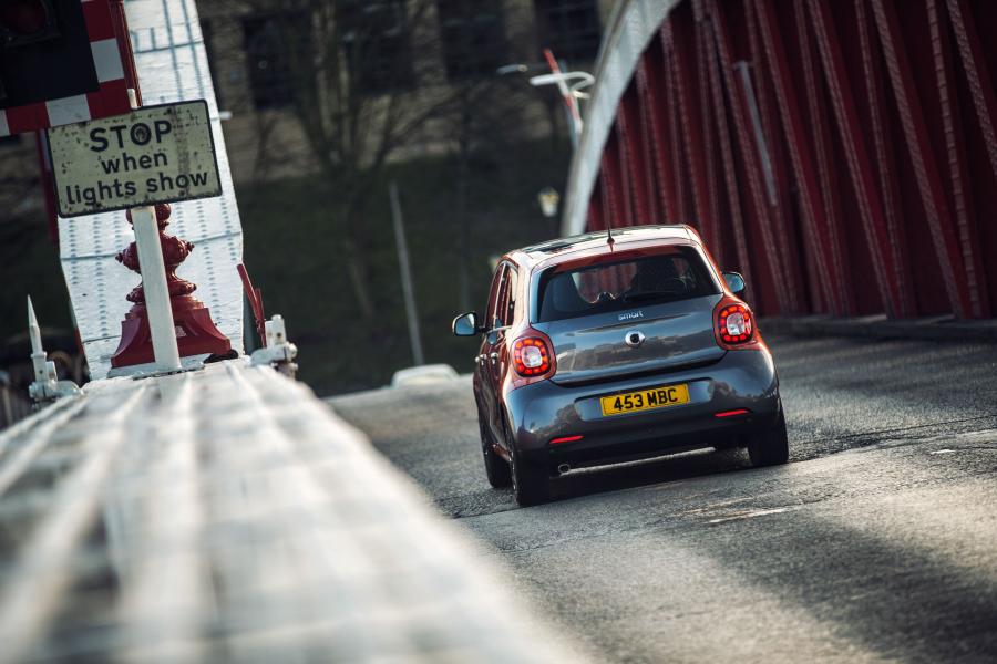  Smart ForFour Edition 1 2015 года  (UK) (фото 8 из 19)